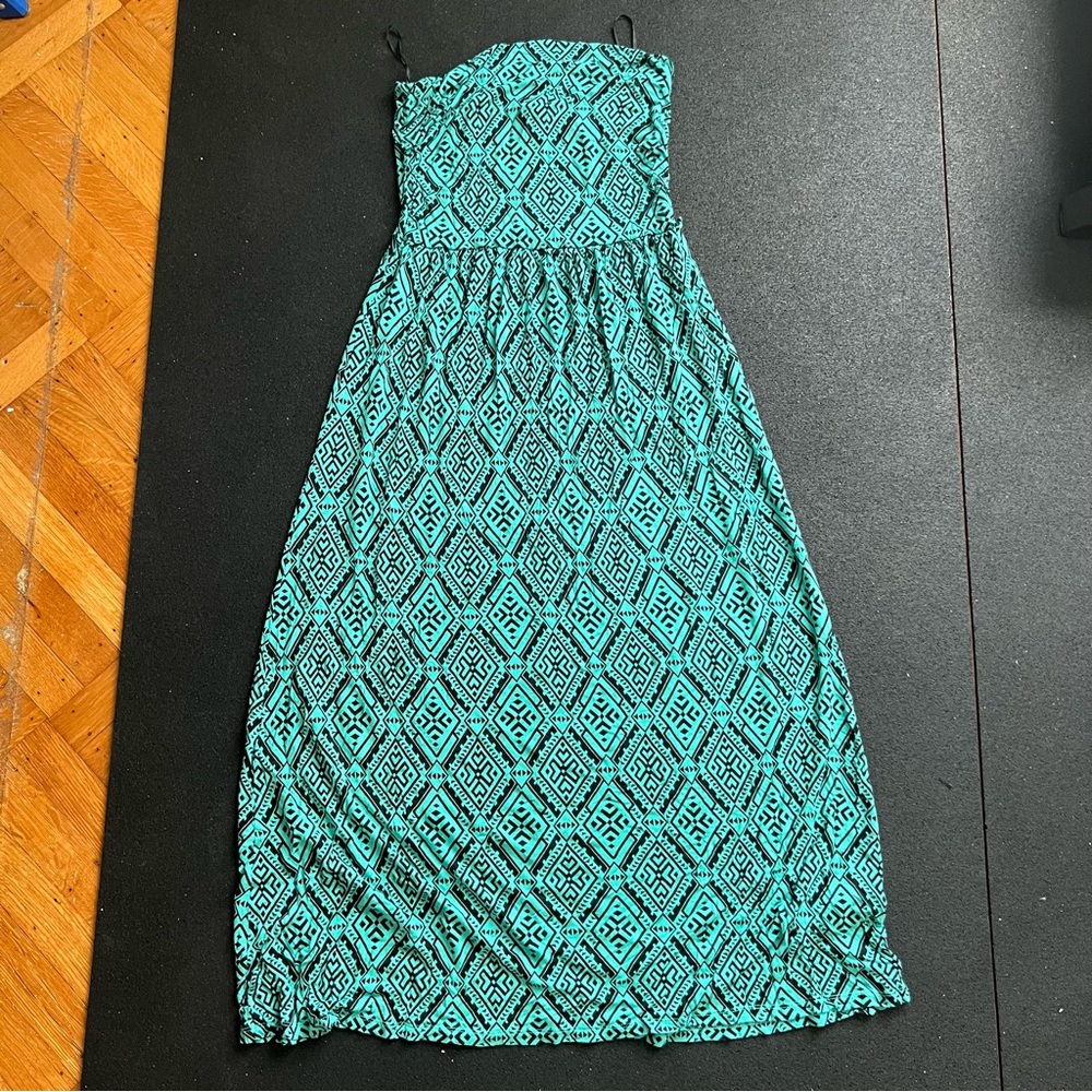 Forever 21 Teal and Black Tribal Print Dress